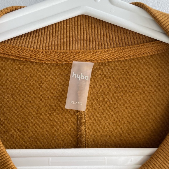 Soft crew neck sweater/shirt - Picture 2 of 3